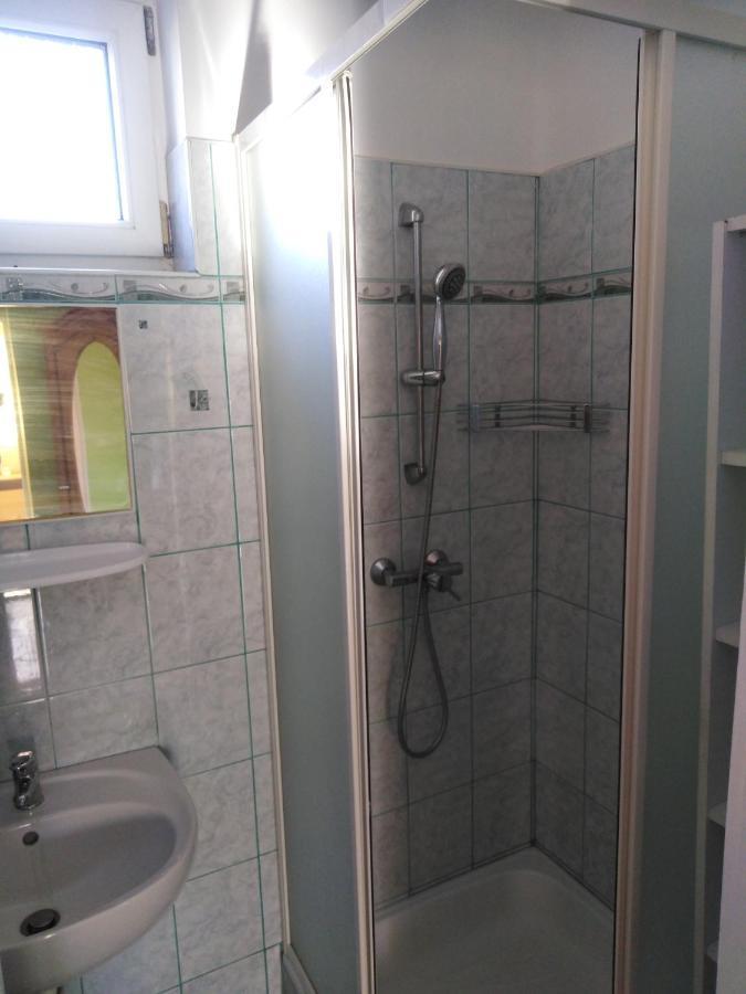 Arinza Apartman Vendégház Mezőkövesd Extérieur photo